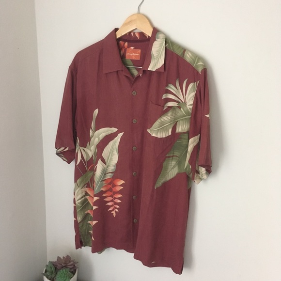 Tommy Bahama Other - ❌Red and green Tommy bahama Button Up Shirt